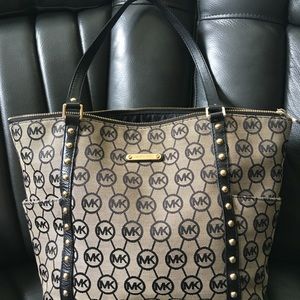 Mk purse